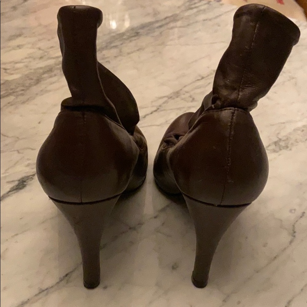 Report Signature Booties - Picture 2 of 6